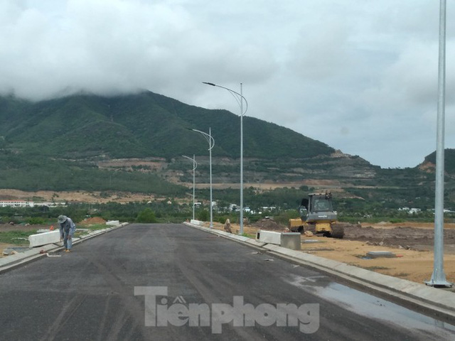Xây chui cả khu đô thị sinh thái tại Nha Trang - Ảnh 8. Xây chui cả khu đô thị sinh thái tại Nha Trang - Ảnh 8.