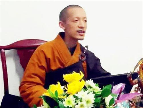 Thần đồng bỏ học đi tu khiến mẹ nhập viện, vài năm sau lại có quyết định khiến dân tình ngỡ ngàng: Đời chẳng biết trước điều gì! - Ảnh 5. Thần đồng bỏ học đi tu khiến mẹ nhập viện, vài năm sau lại có quyết định khiến dân tình ngỡ ngàng: Đời chẳng biết trước điều gì! - Ảnh 5.
