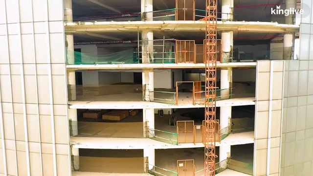 Gian nan hồi sinh cao ốc Saigon One Tower - Ảnh 2. Gian nan hồi sinh cao ốc Saigon One Tower - Ảnh 2.